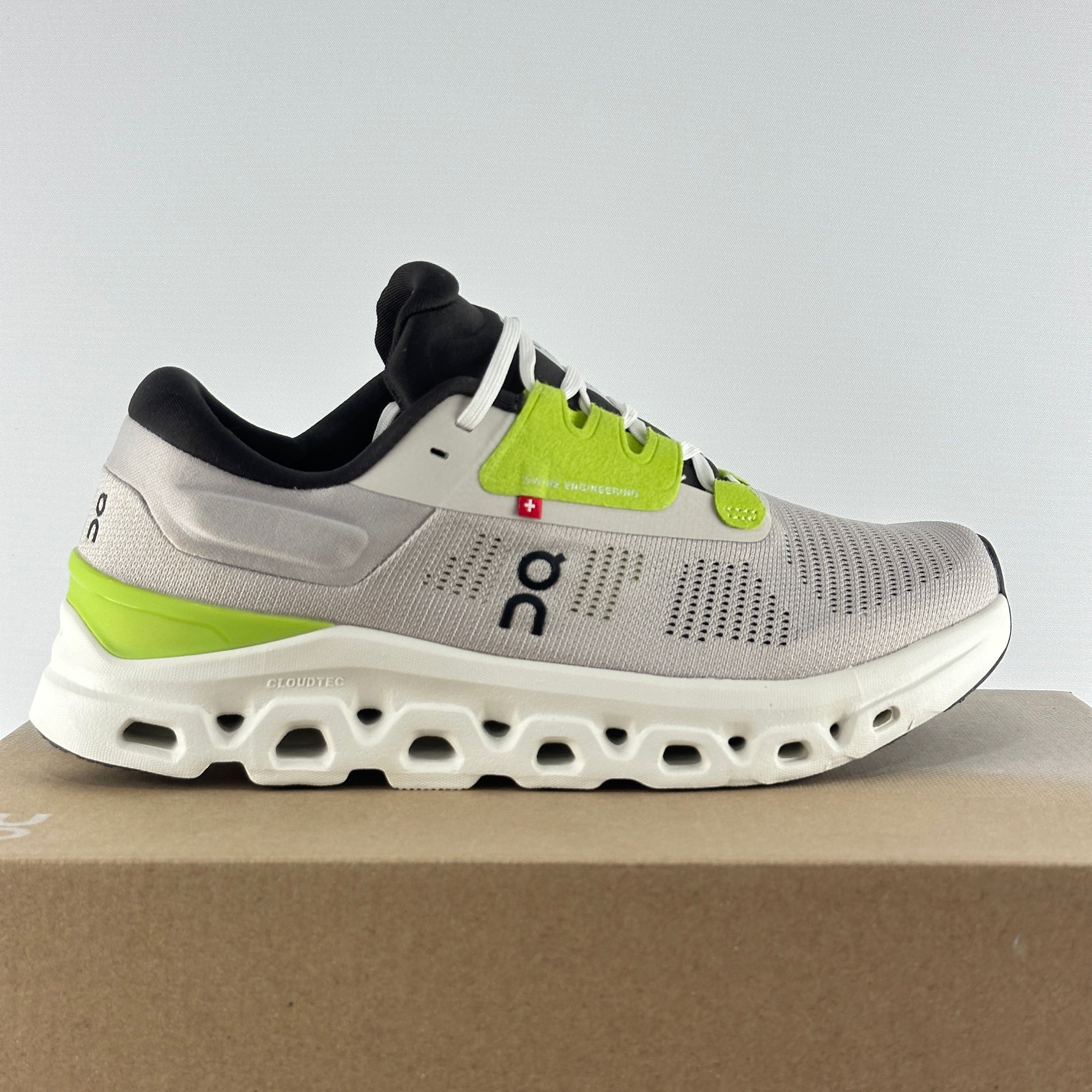 Q. Stratus 3