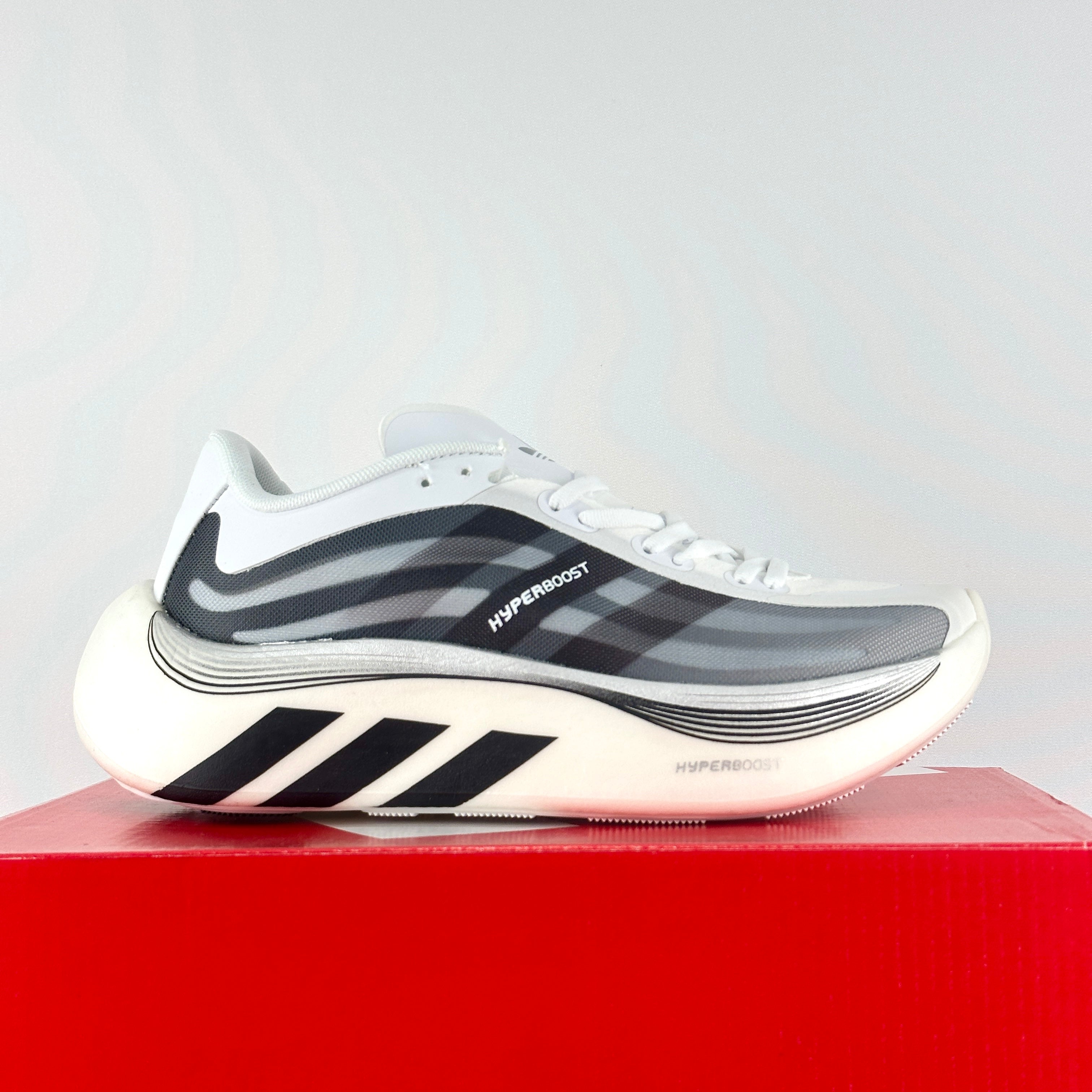 A. Hyperboost Euphoria LT white-black