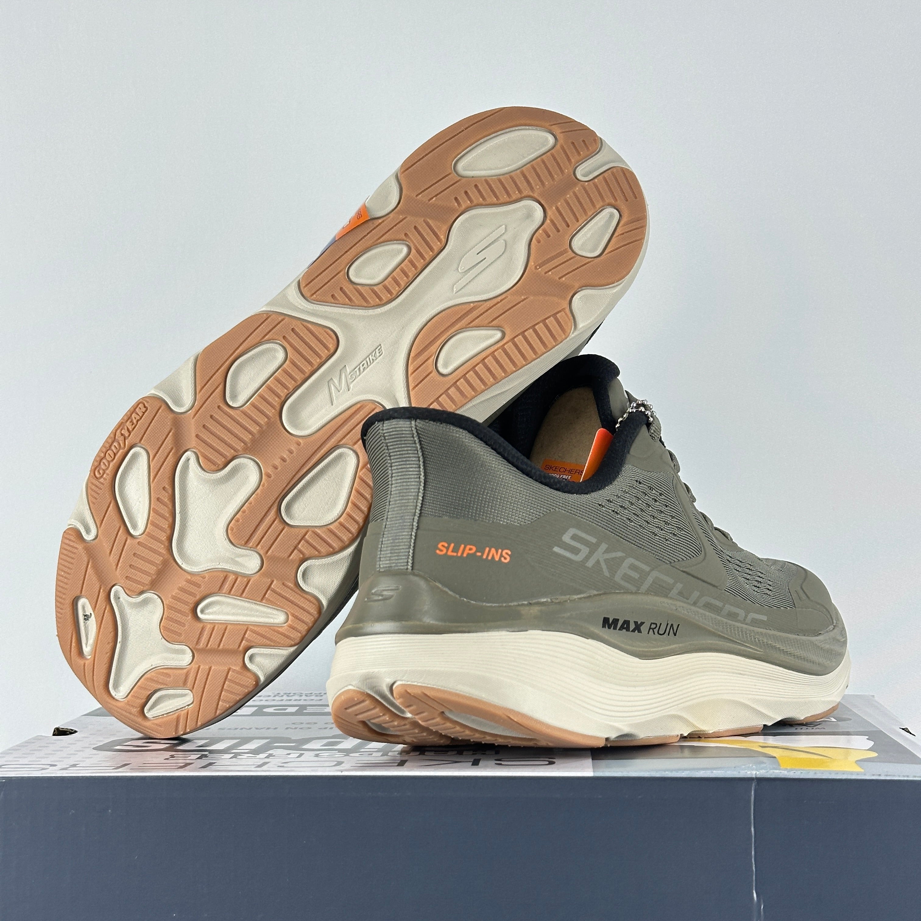 Sk Max run 2 army green