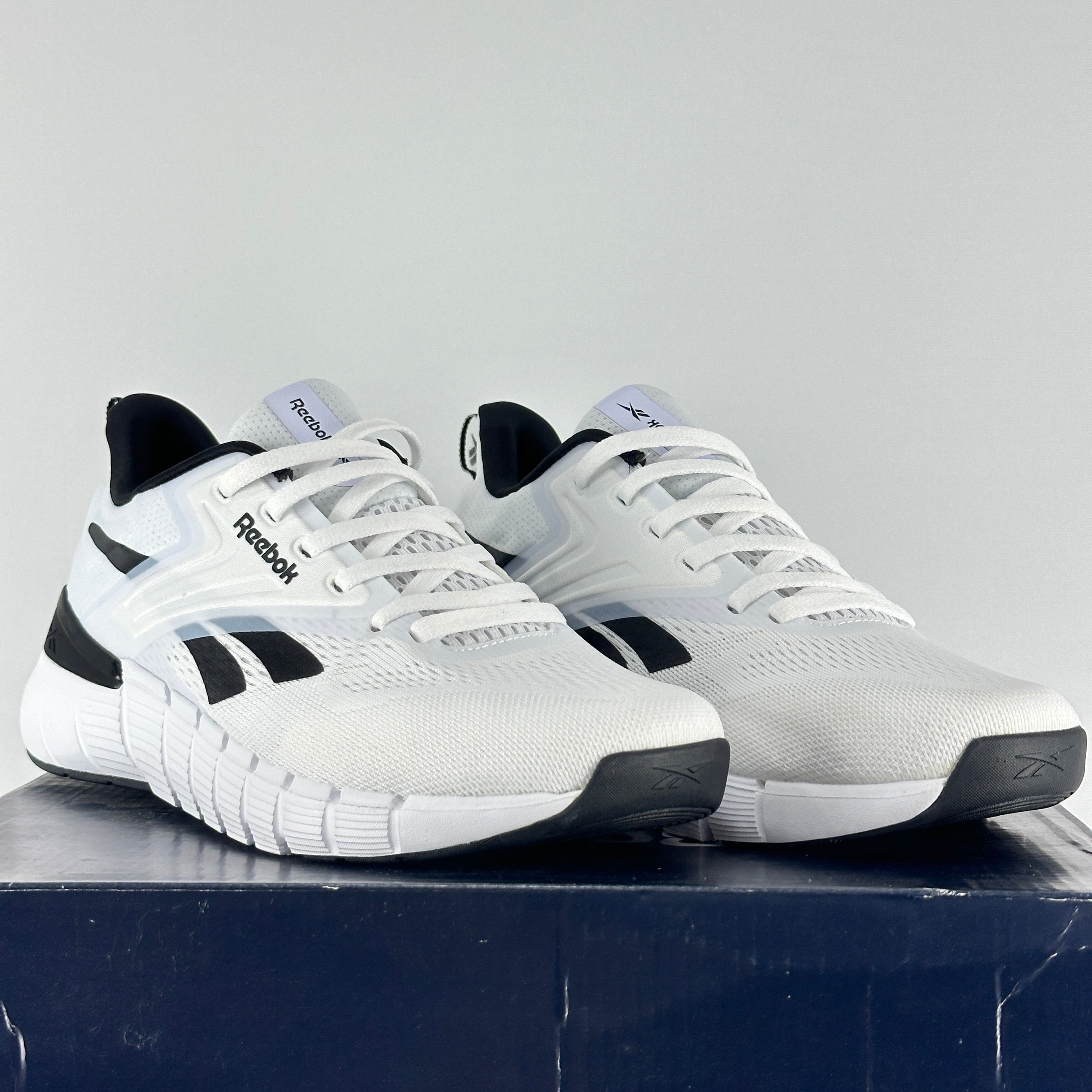 Re. Nano Gym white-black