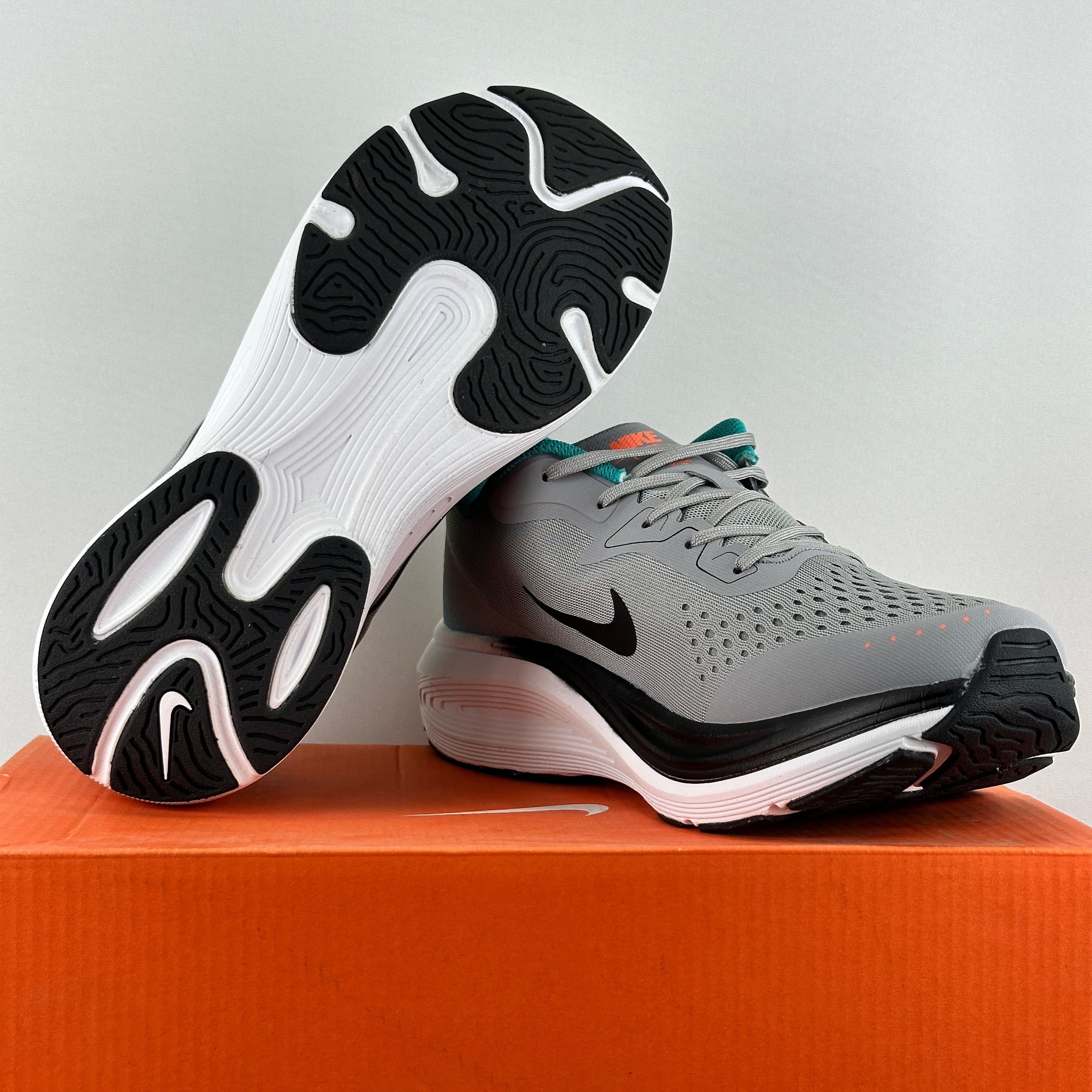 Air Alpha Zoom