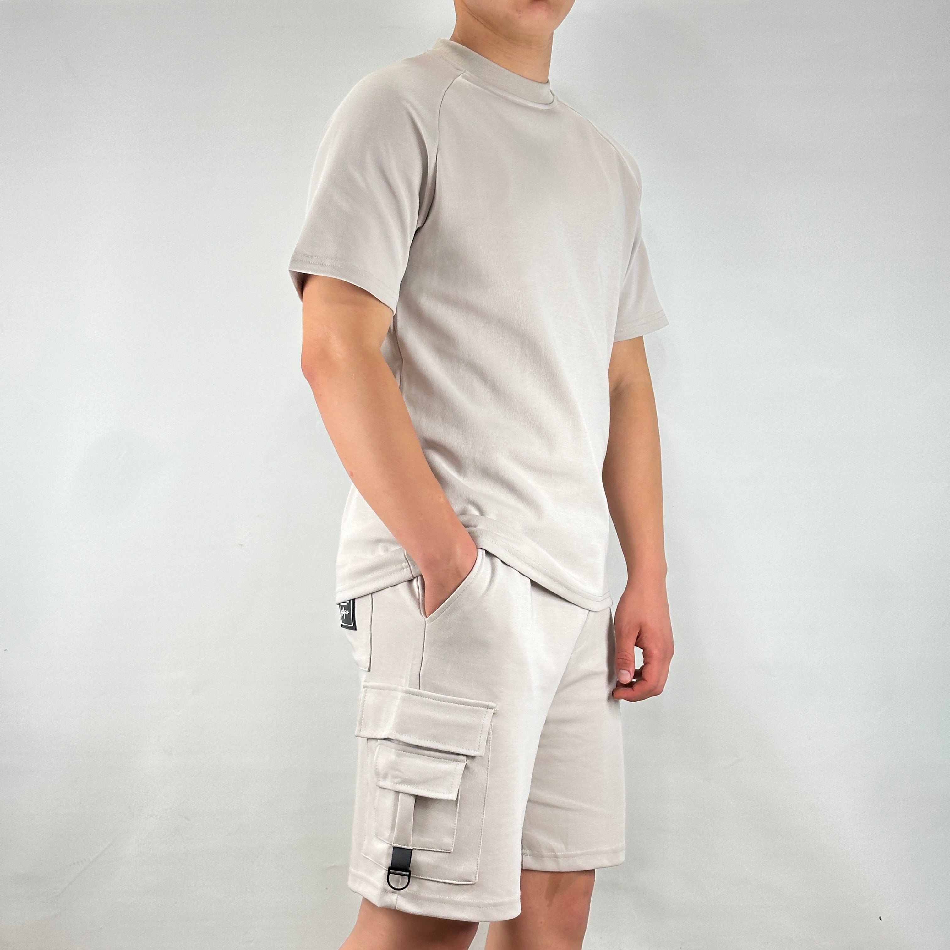 SET SHORT 701