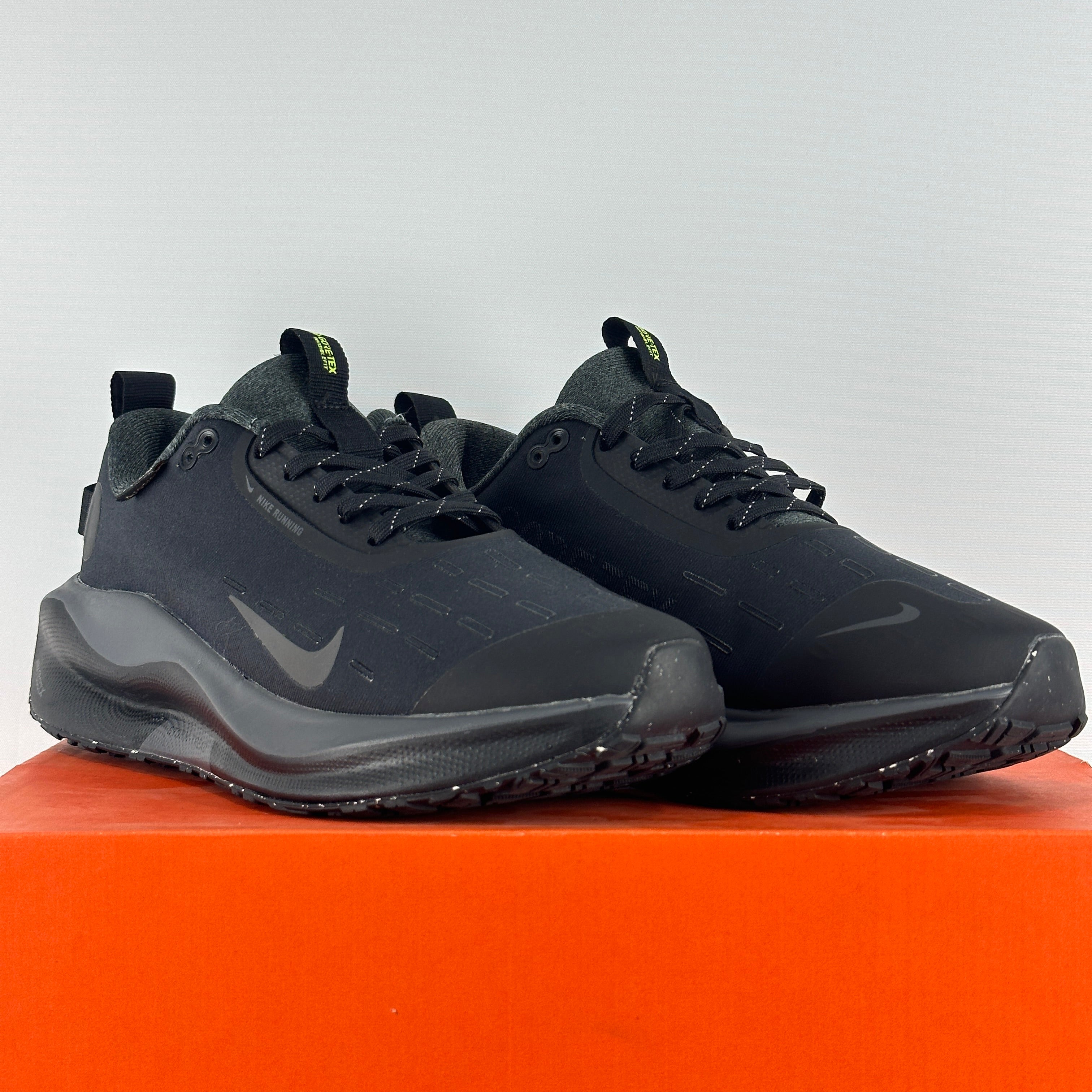 N. React infinity GTX All Black