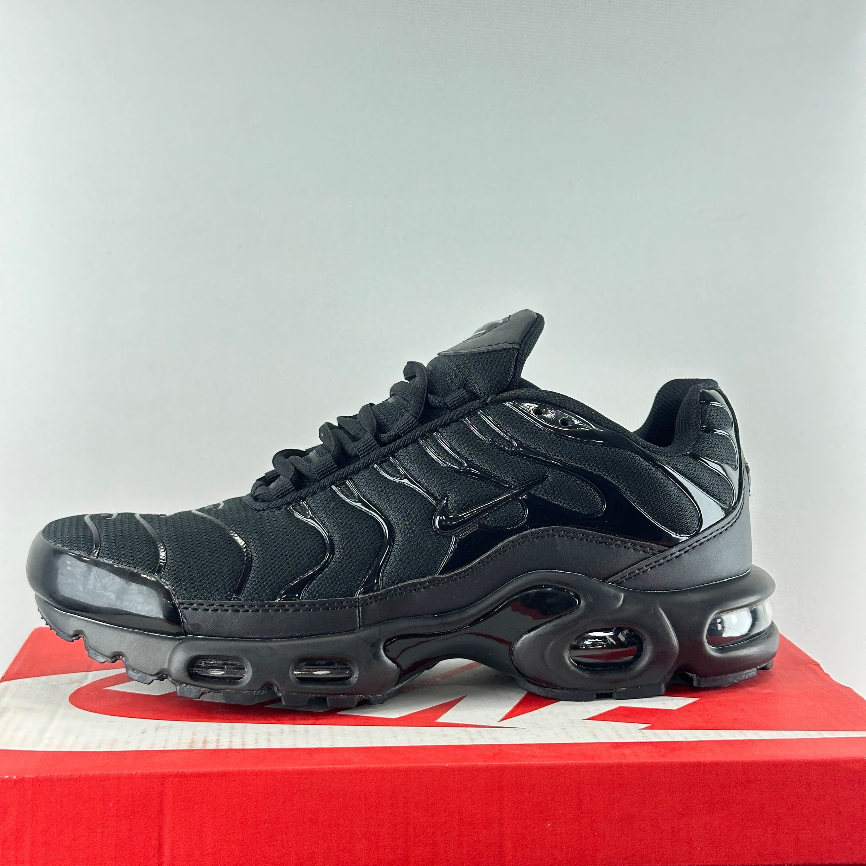 N.TN FULL BLACK