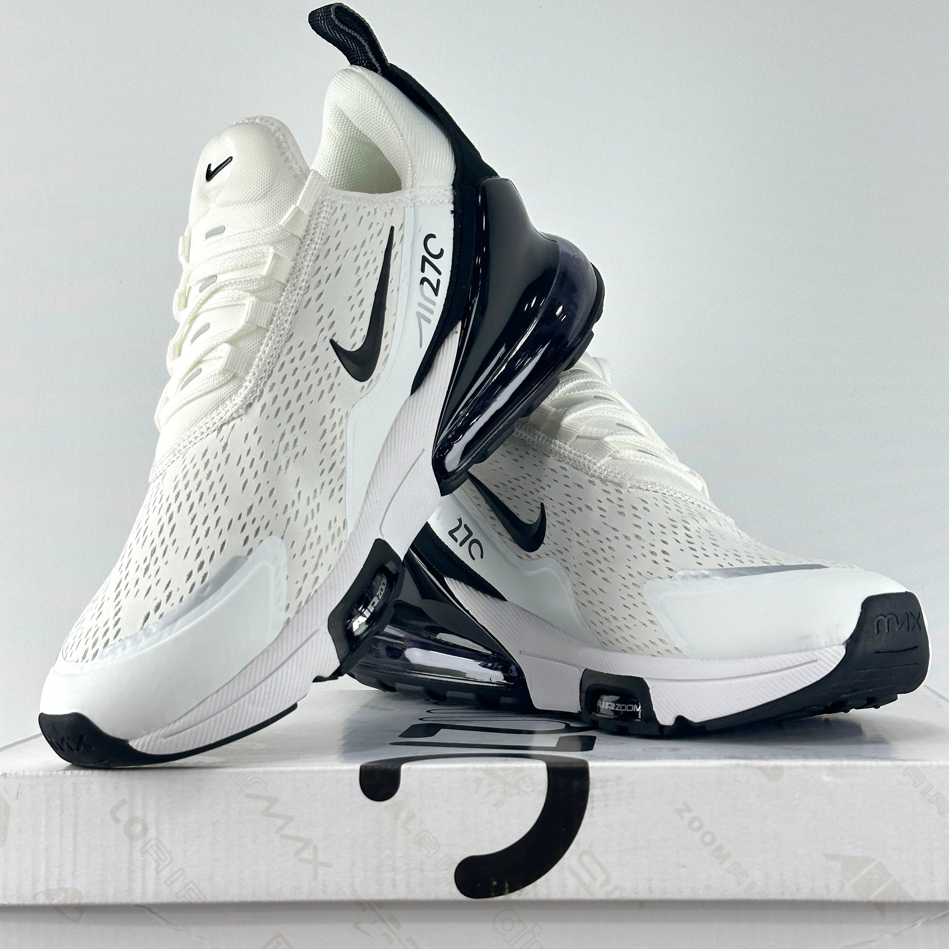 A. Max 270 white-black