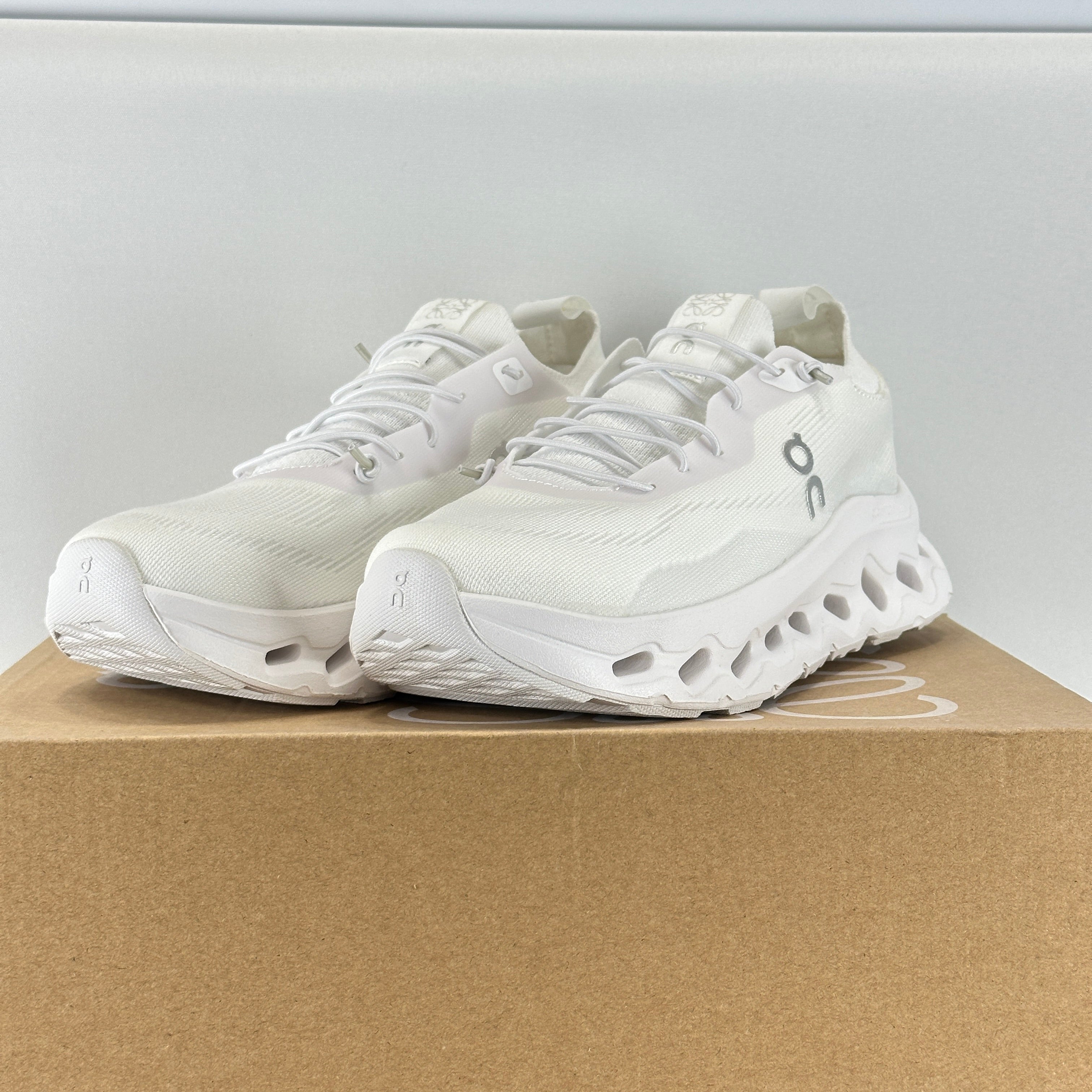 LOEWE X ON CLOUDTILT