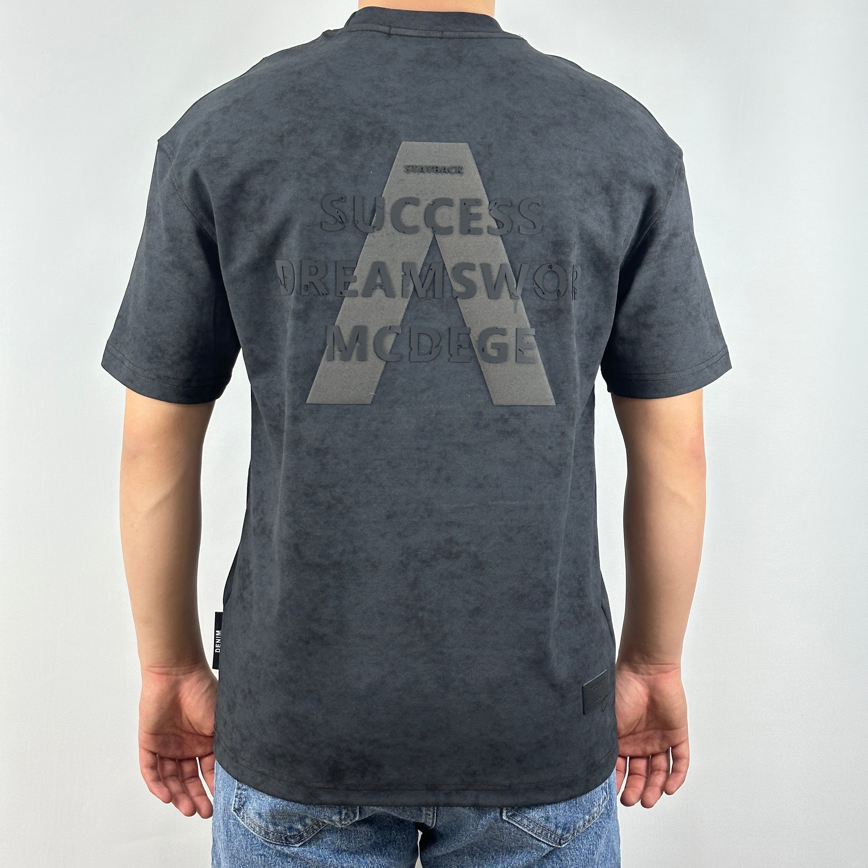 T-shirt DM38010