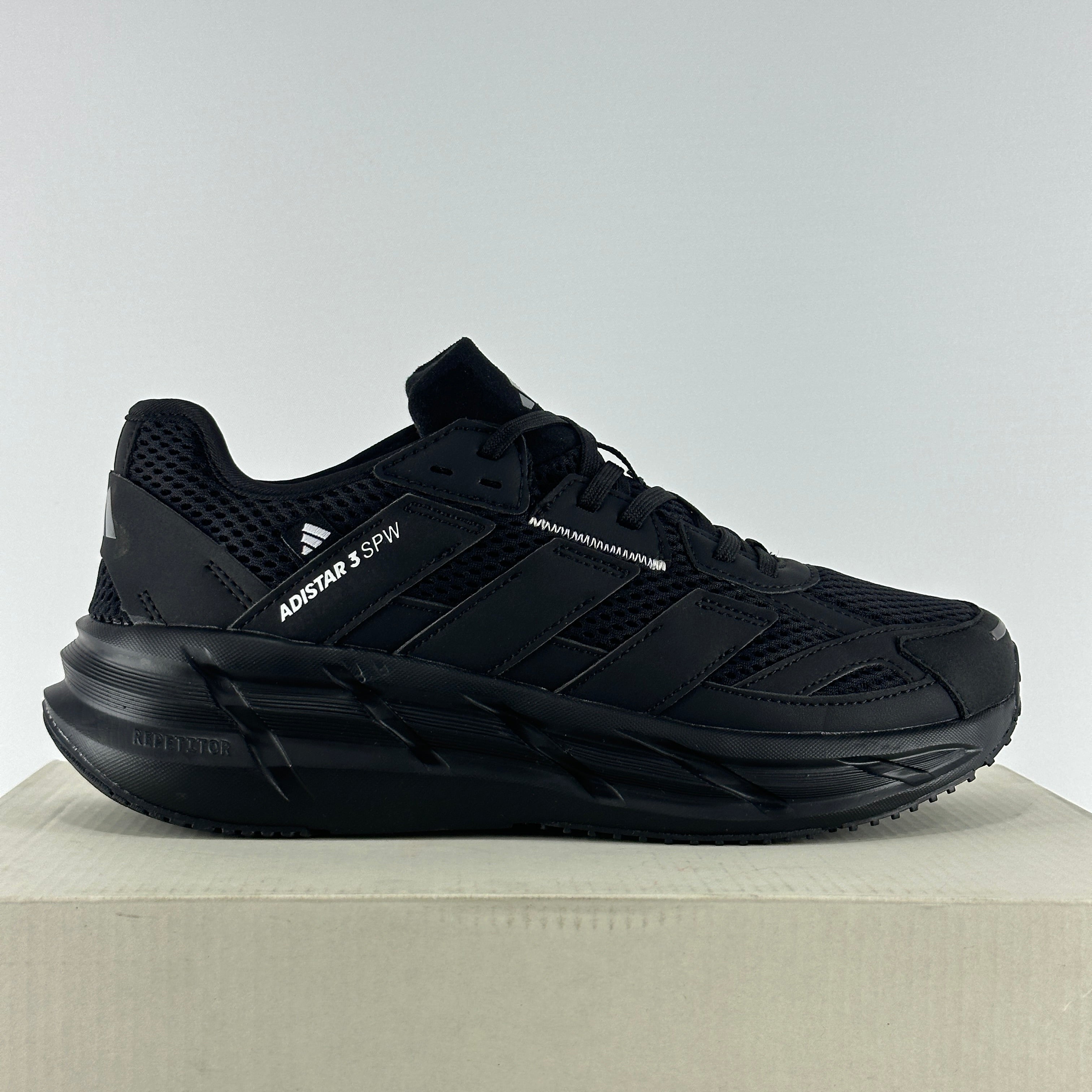 Adistar 3 black