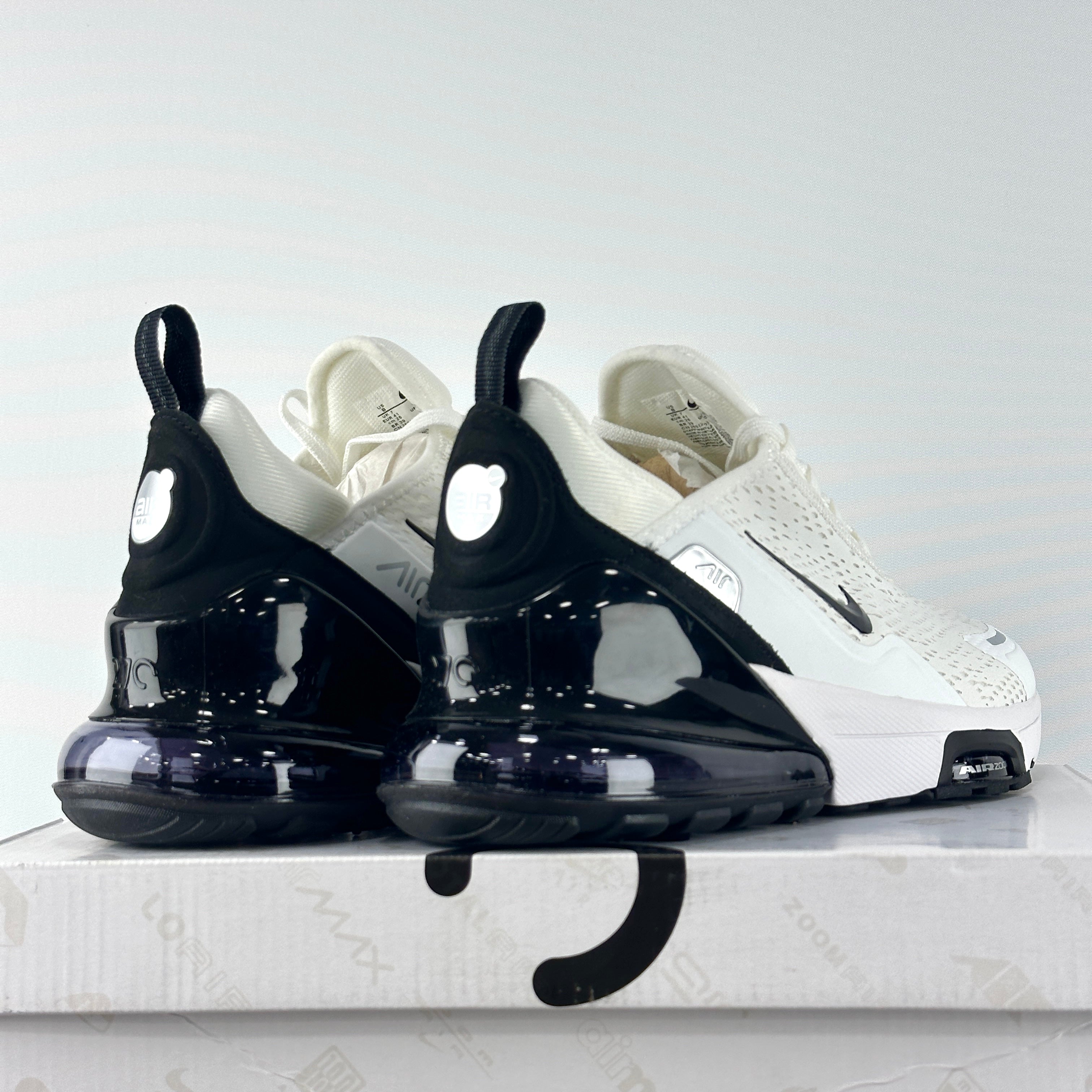 A. Max 270 white-black
