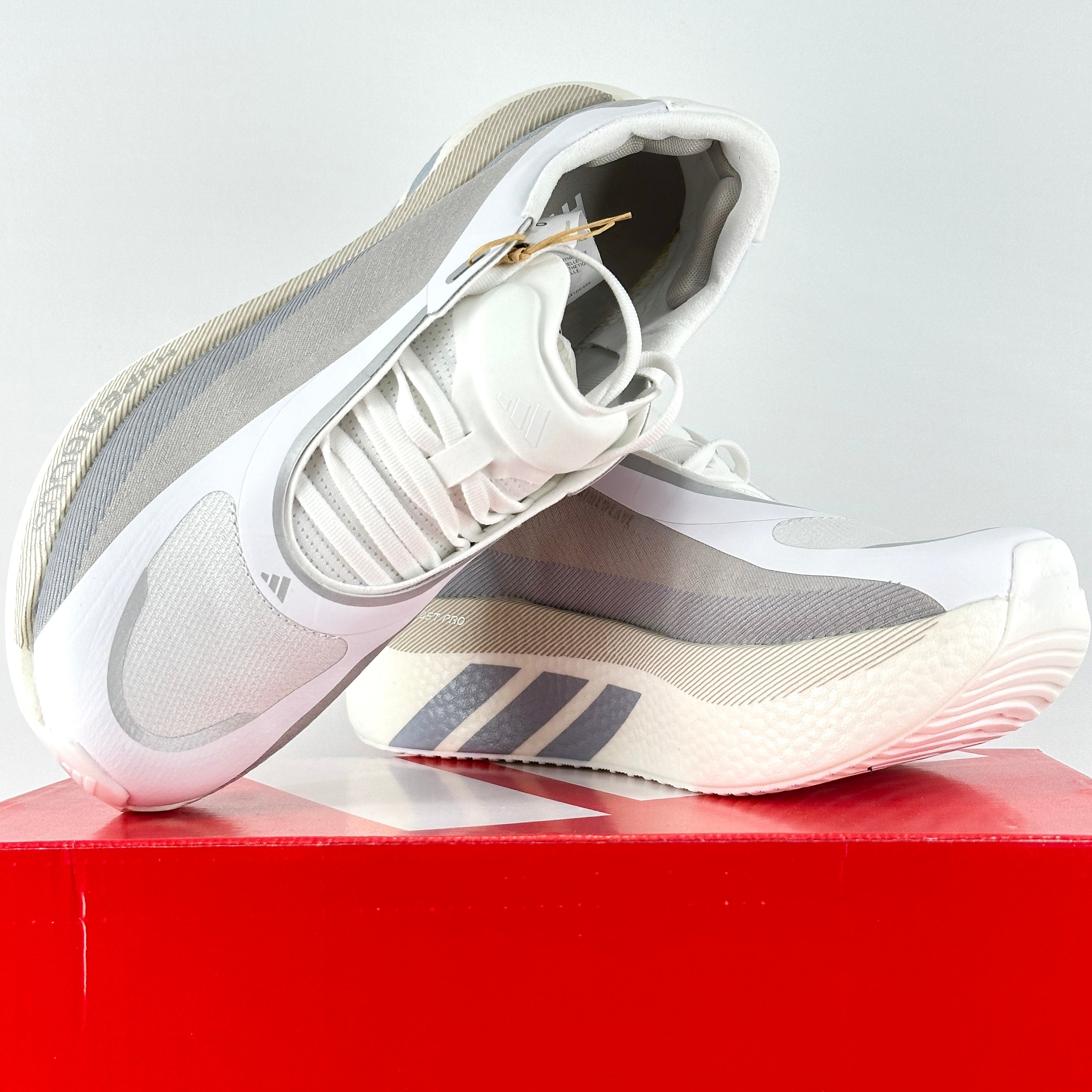 A. Hyperboost Edge white-grey