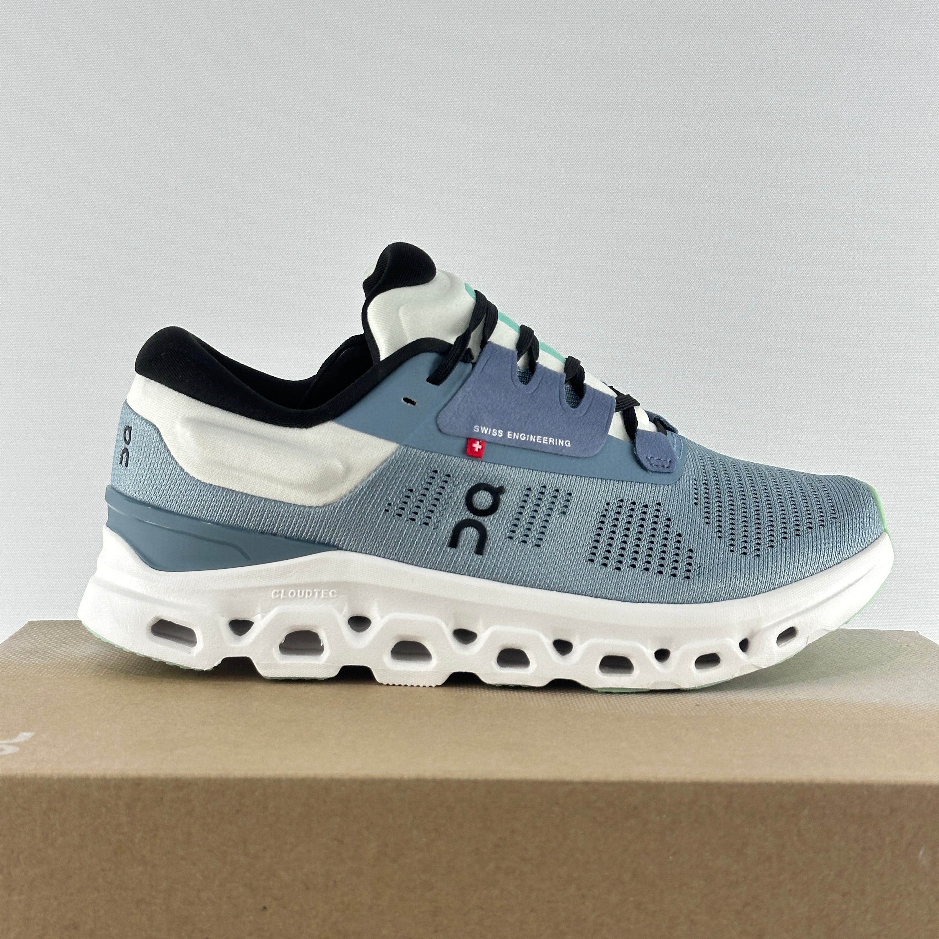 Q. Stratus 3