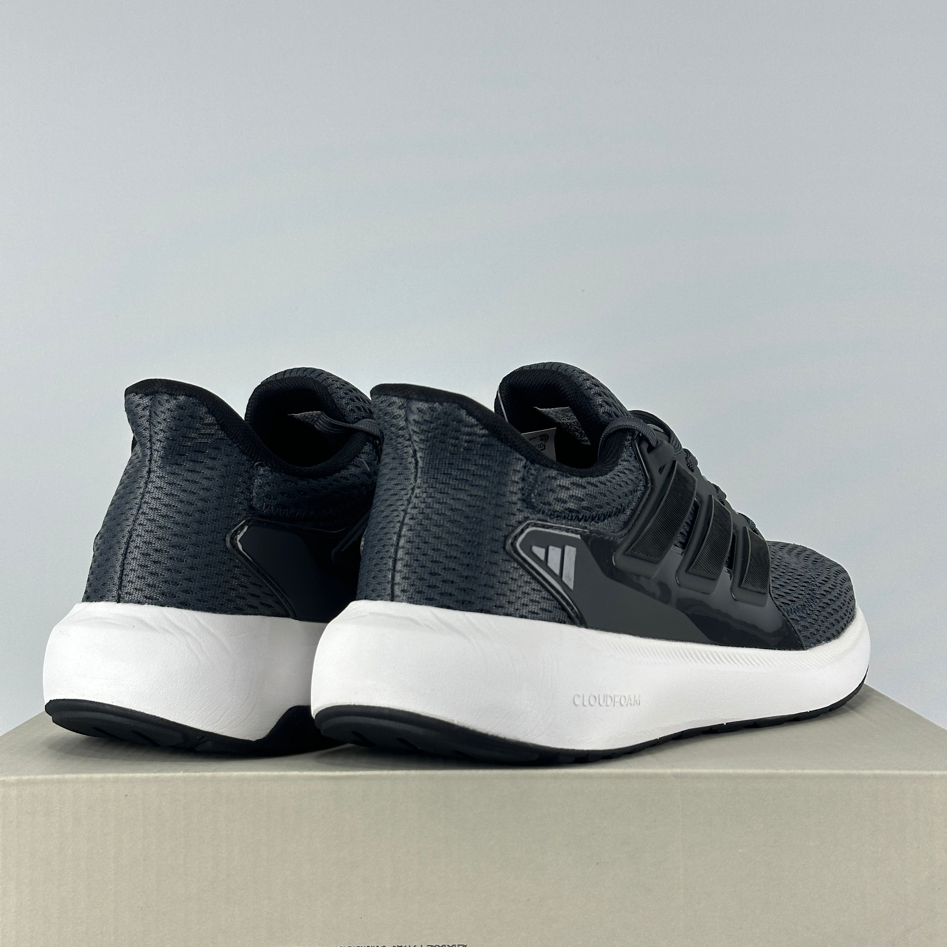 Ultimashow 2.0 grey-white
