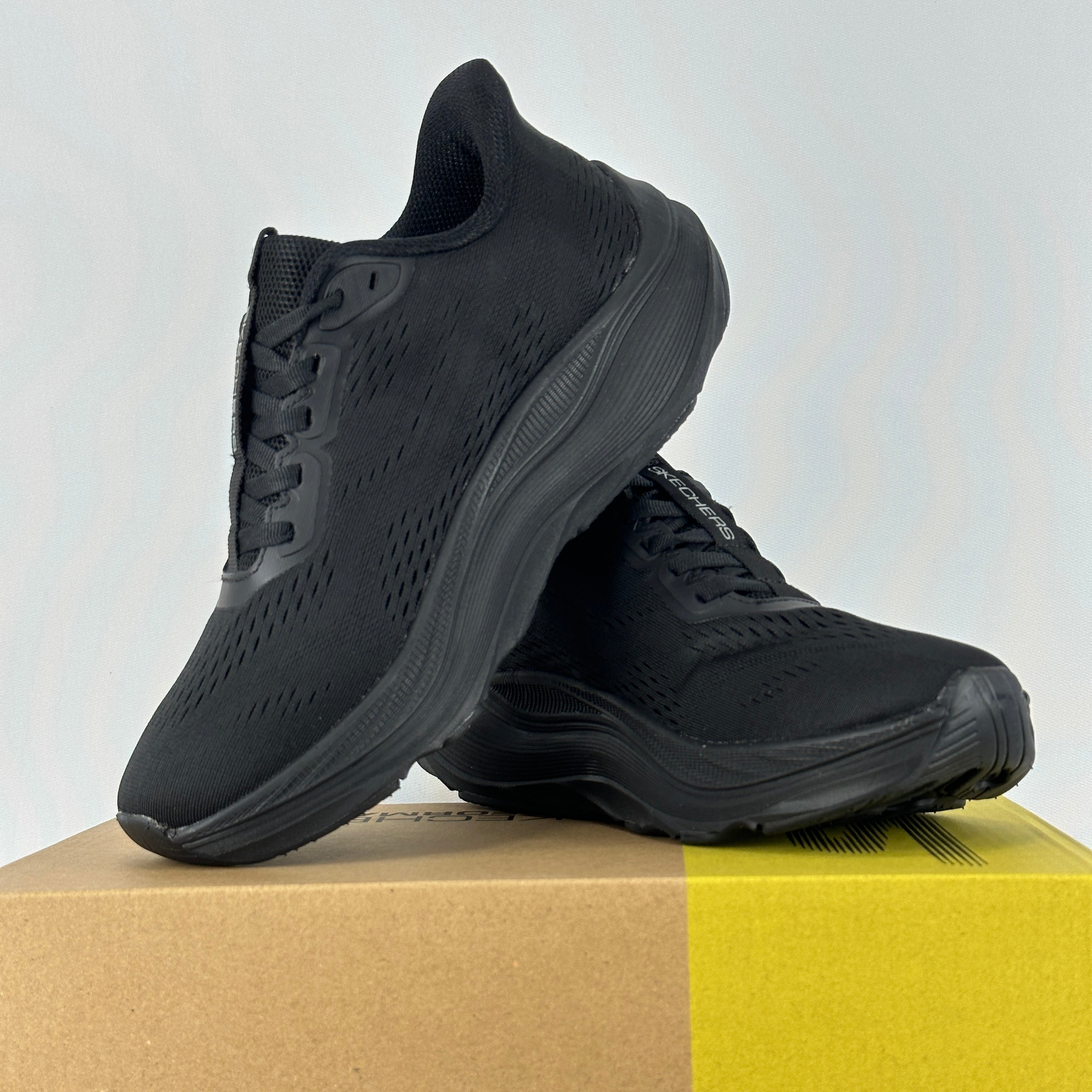 Sk Max run black