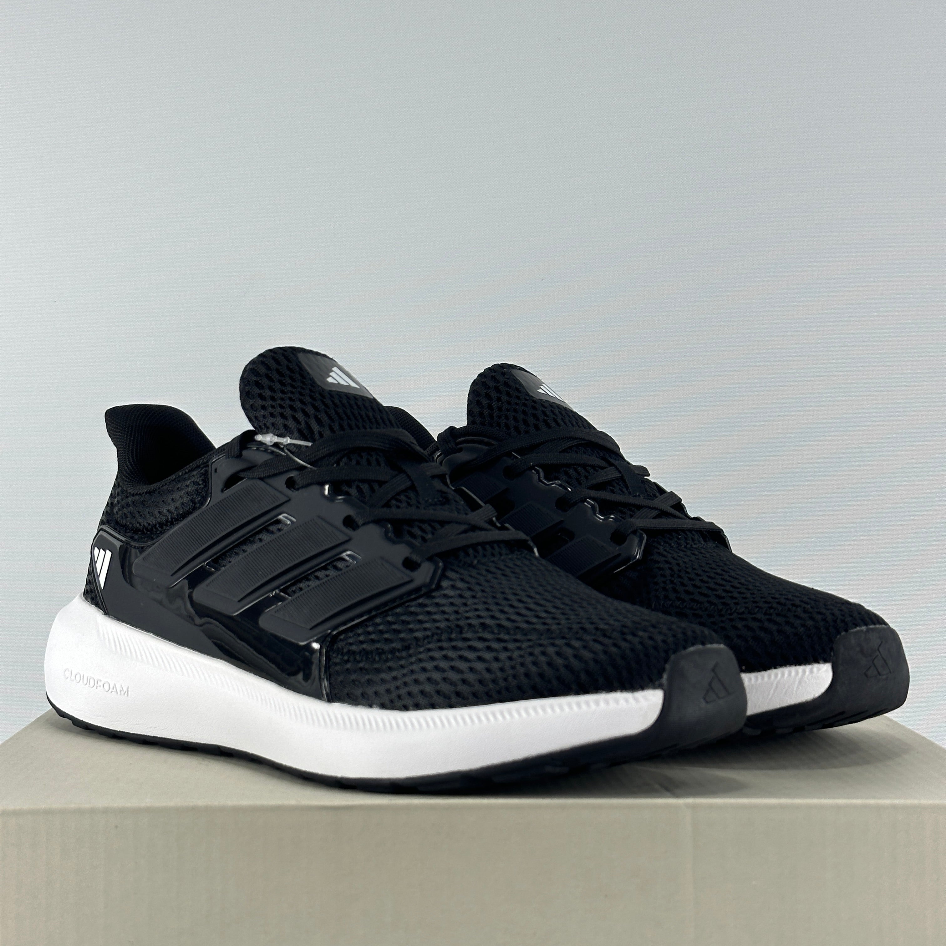 Ultimashow 2.0 black-white