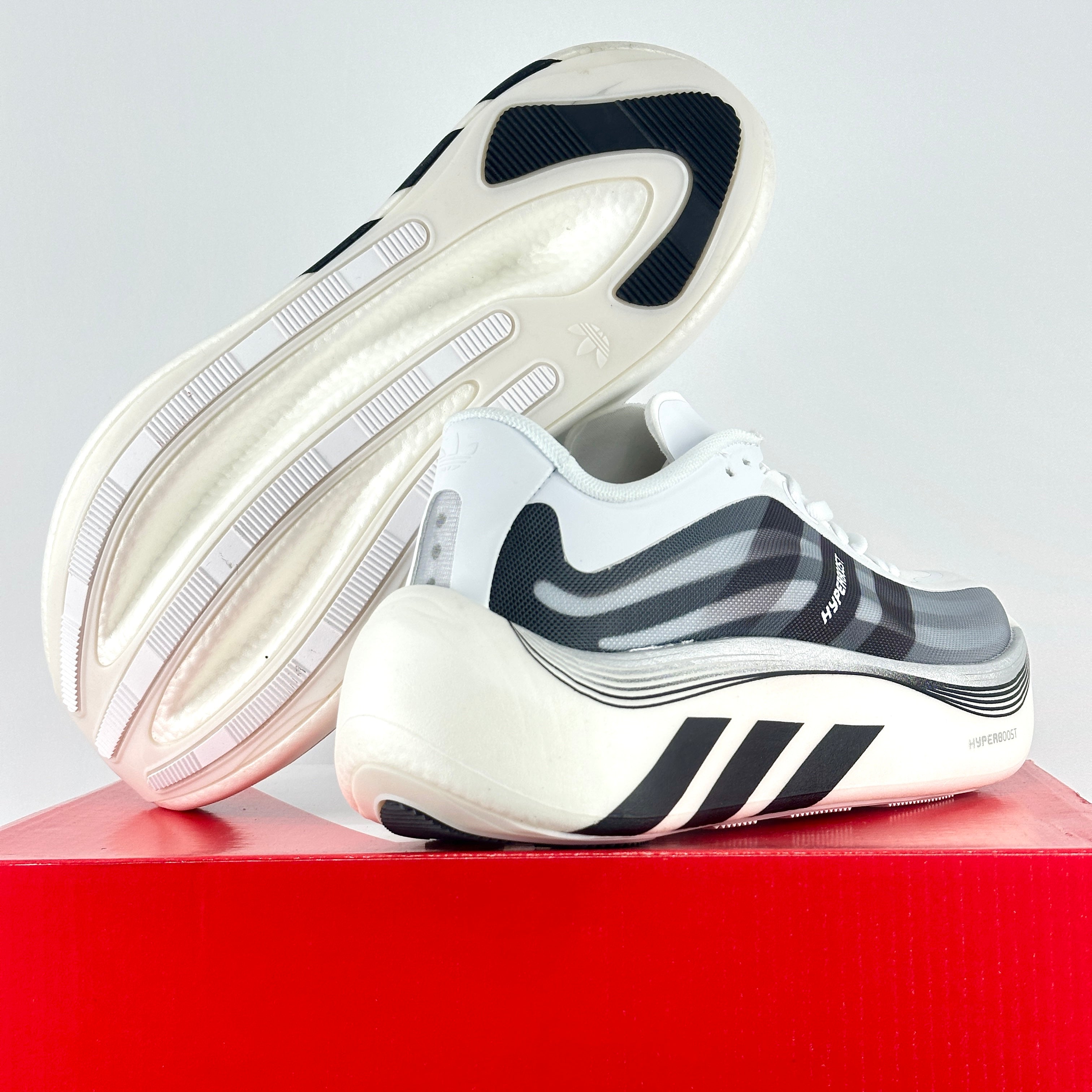 A. Hyperboost Euphoria LT white-black