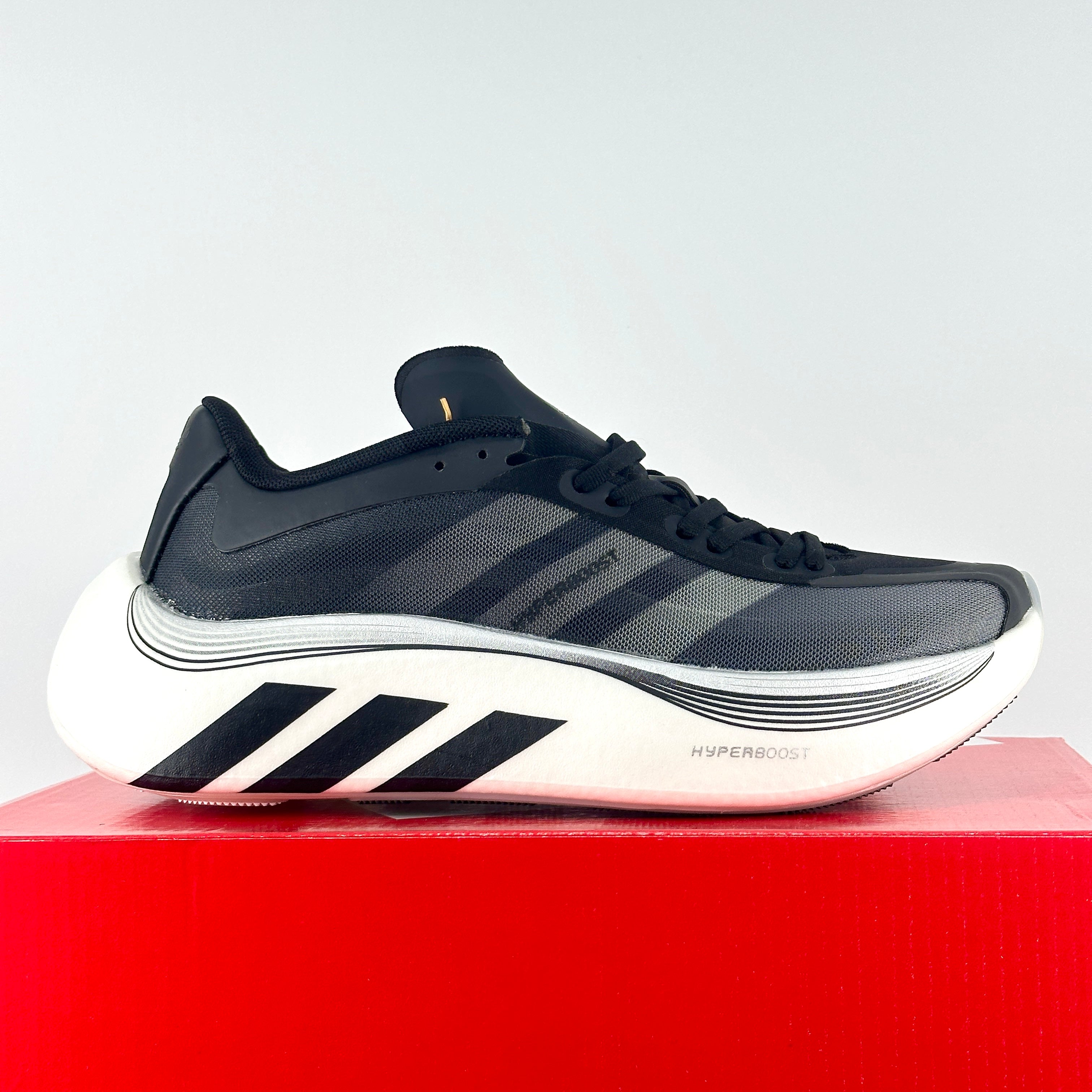 A. Hyperboost Euphoria LT black-white