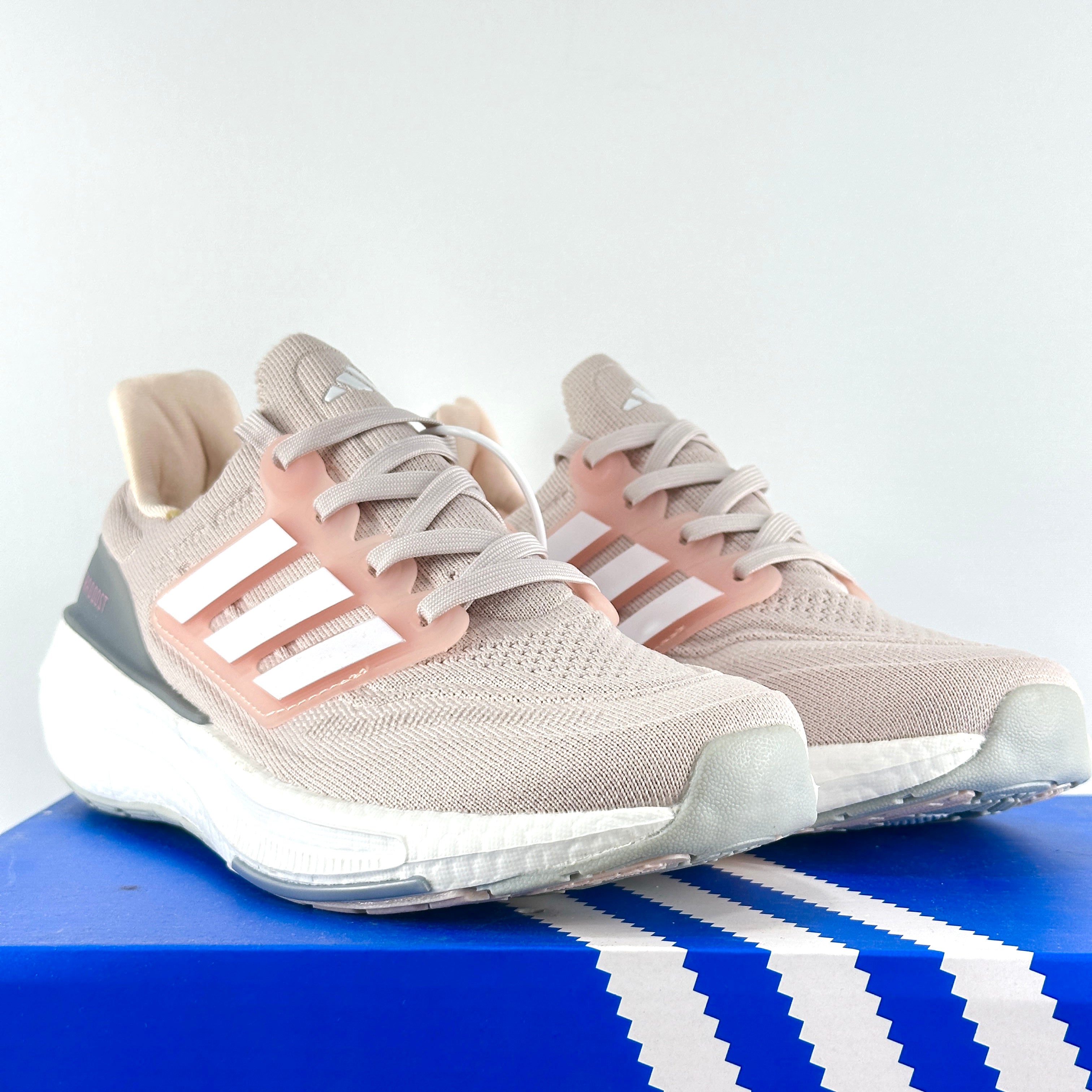 U.boost pink-white