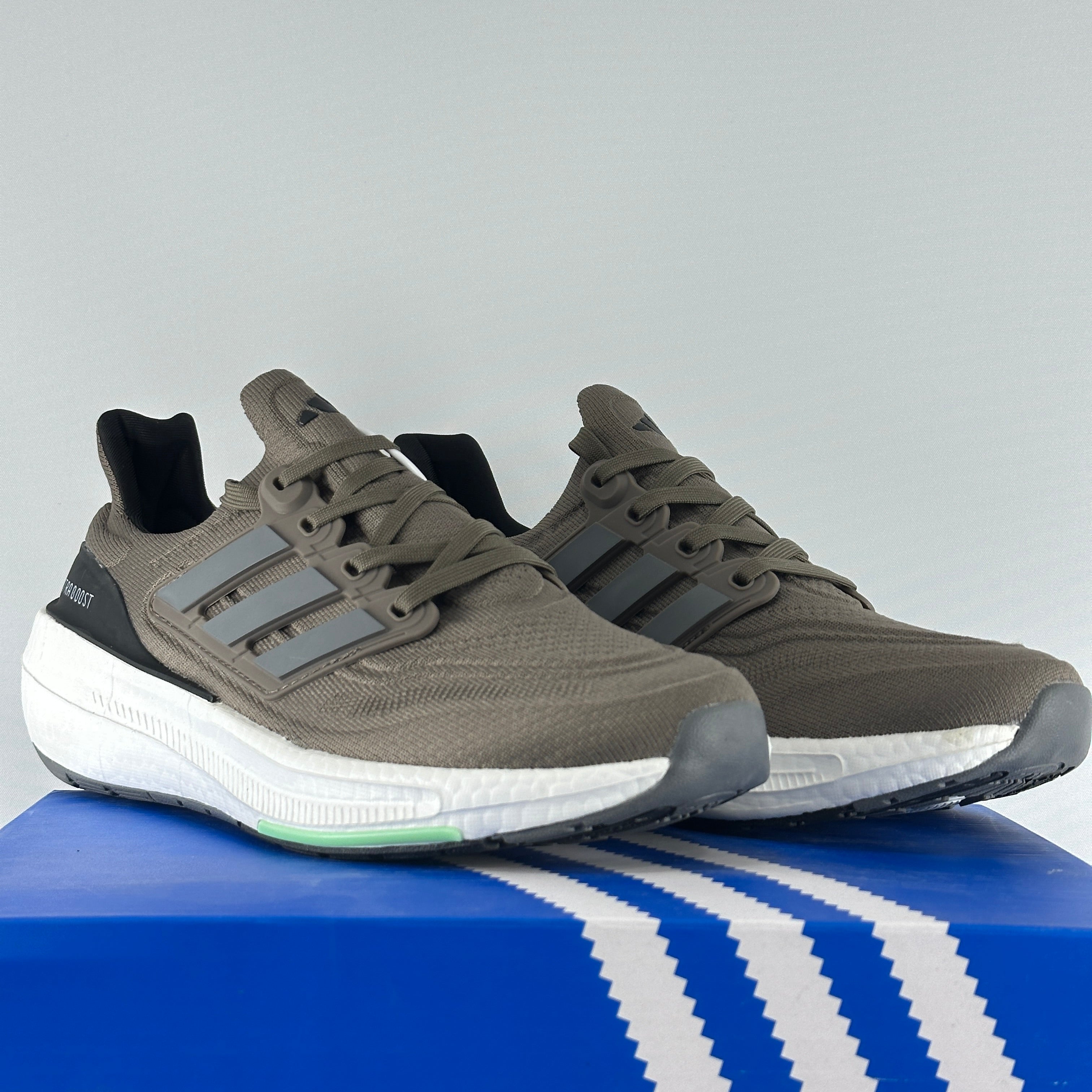 U.boost light brown