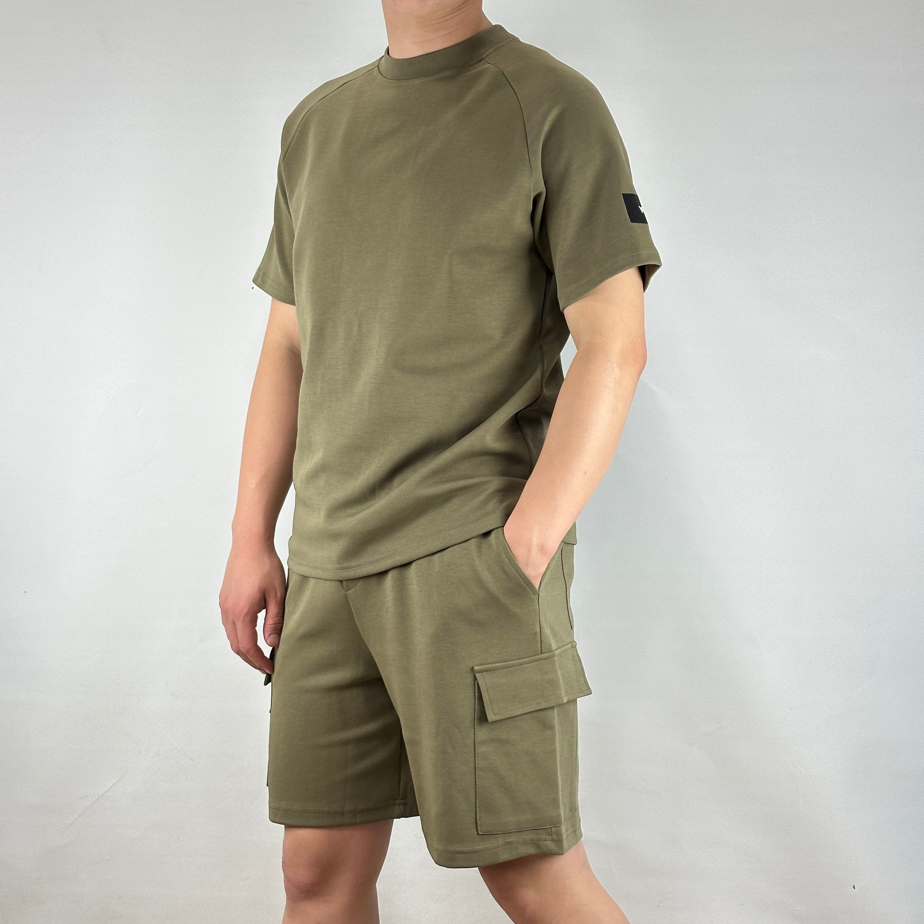 SET SHORT 701