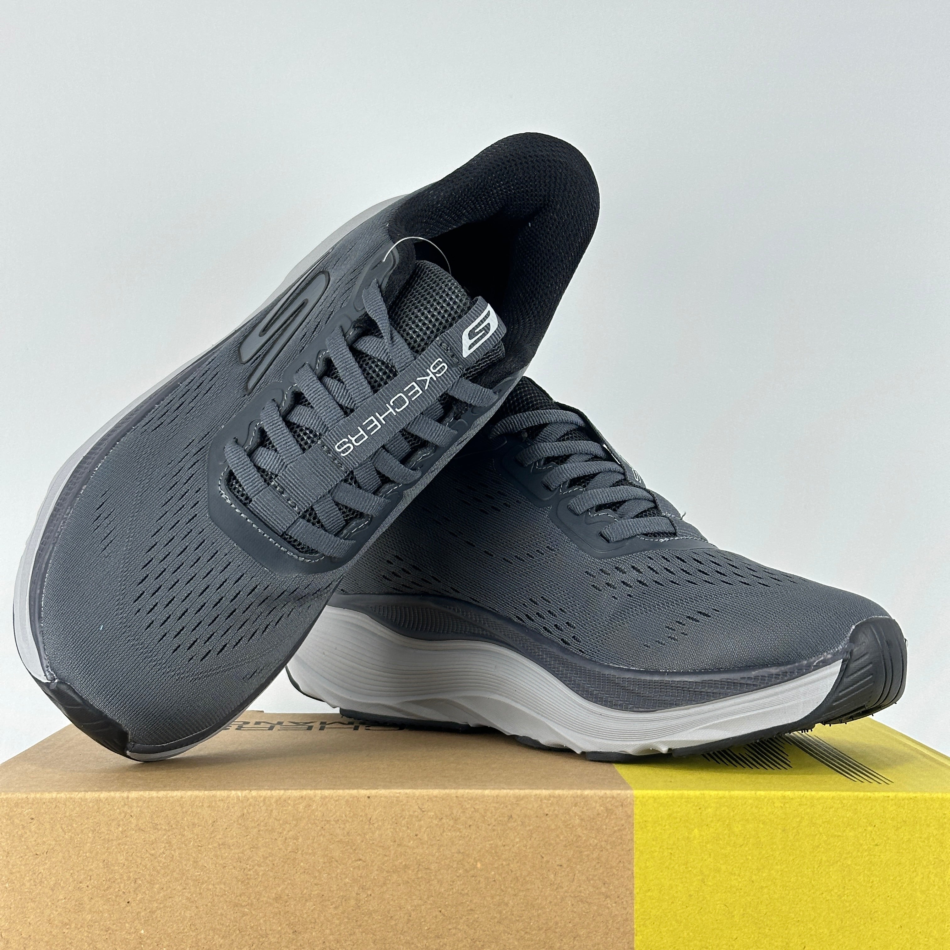 Sk Max run grey